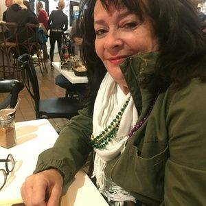 Meet your Posher, Sheryl